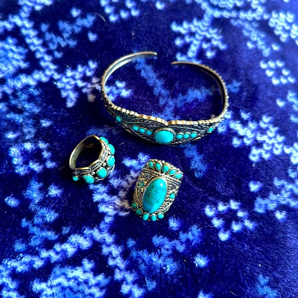 Turquoise and silver accessories. Rings and cuff. Just need some shine touch up. - Picture 1 of 4